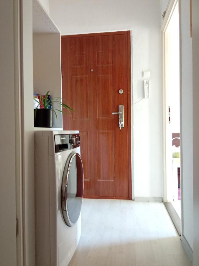 Free Parking, Balcony, Near To City Park 布达佩斯 外观 照片