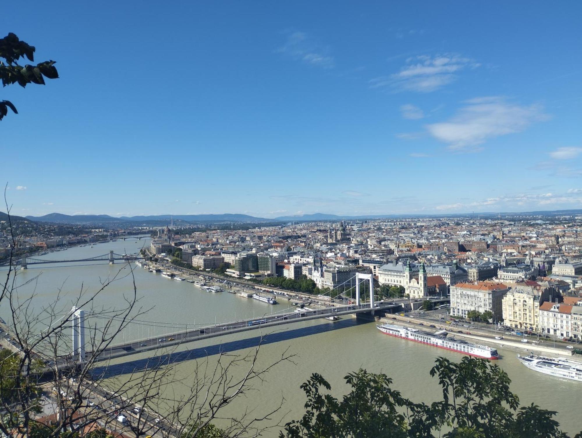 Free Parking, Balcony, Near To City Park 布达佩斯 外观 照片